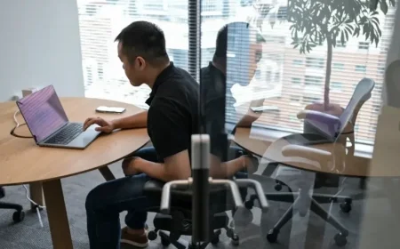 Gen Z Prefers Avoiding Fellow Gen Z Colleagues