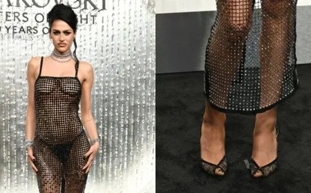 Amelia Gray Dazzles in Lace Peep-Toe Heels at Swarovski Event