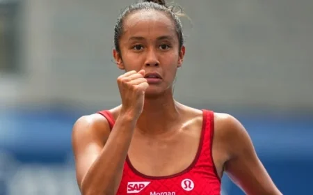 Fernandez and Mboko Advance to Hong Kong Open Round of 16