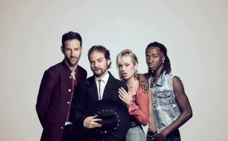 ‘The Hand’: Dark Comedy Explores Shades of Gray