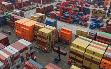 Senate Blocks Trump’s Global Tariffs with Democratic Resolution Approval