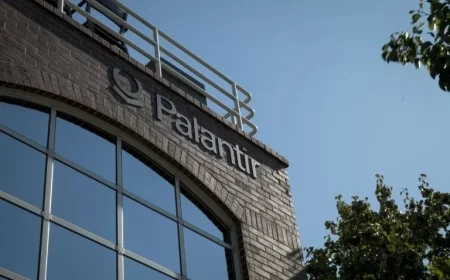 Palantir Accuses AI Engineers of Stealing Secrets for Rival Firm