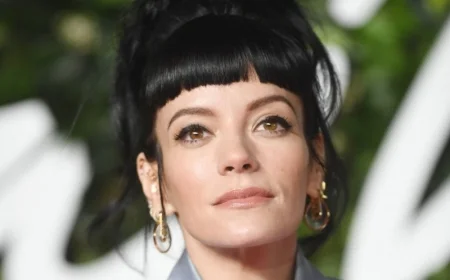 Lily Allen’s ‘West End Girl’ Era Goes Citywide: Album Heat, New York Pop-Ups, and a Sharp New Narrative