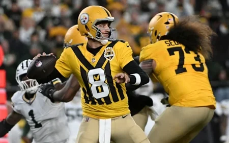 Aaron Rodgers’ Green Bay house: Steelers QB keeps pitching Packers to buy his Hobart home