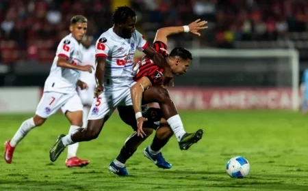 Olimpia and Alajuelense Battle for Central American Cup Final Berth