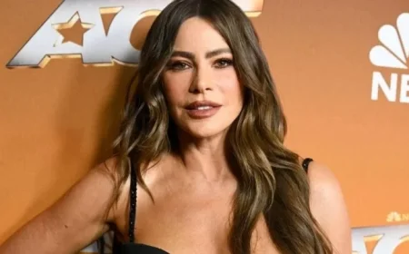 Sofia Vergara Stuns in Unmissable Backless Top Throwback Photo