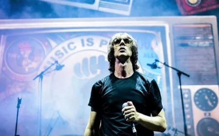 Richard Ashcroft, Blossoms Lead Neighbourhood Weekender 2026 Lineup