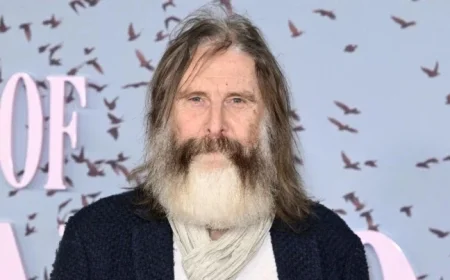 British TV Icon Unveils Bushy Grey Beard on Red Carpet