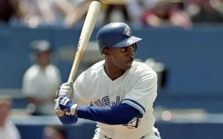 Devon White to Throw First Pitch in World Series Game 6