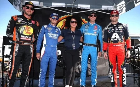 NASCAR Champion Showdown: Briscoe, Byron, Hamlin, Larson Compete