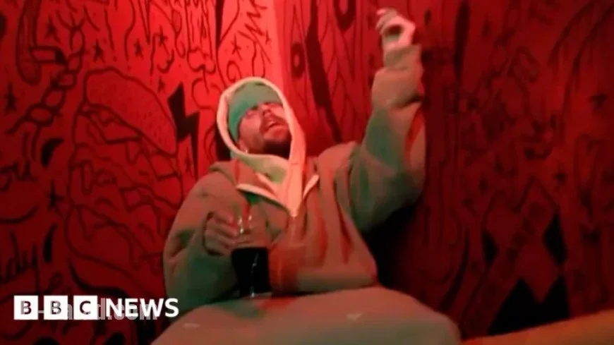 Justin Bieber Shoots New Music Video at Dundee Pub