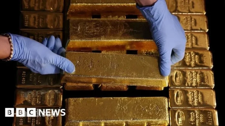 Gold Prices Soar to Record $4,000 Amid Economic Uncertainty