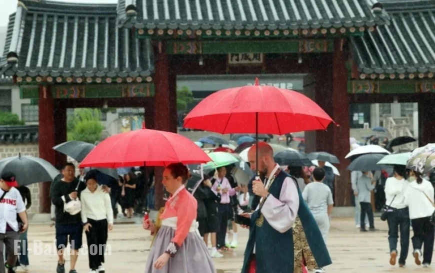 Clear Skies Today, Rain Expected Tomorrow in Some Areas