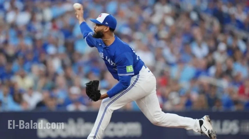 Blue Jays Probe Seranthony Dominguez for Potential Pitch-Tipping
