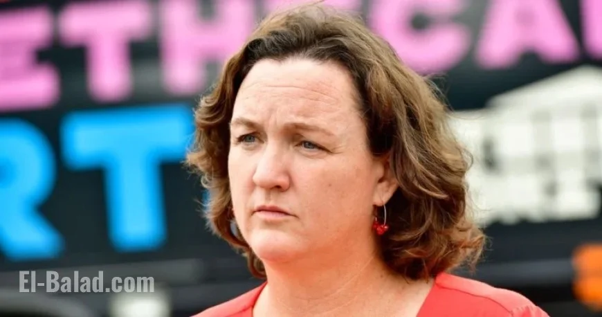 Katie Porter’s TV Interview Sparks Controversy: A Detailed Explanation