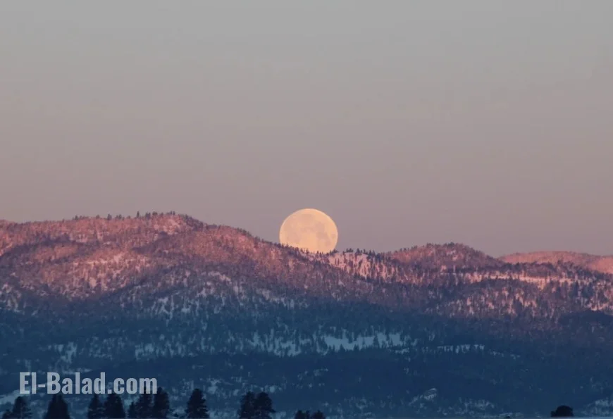 Moon rise today, October 9, 2025: Is it a full moon tonight? Harvest Moon facts, supermoon dates, and the next full moon