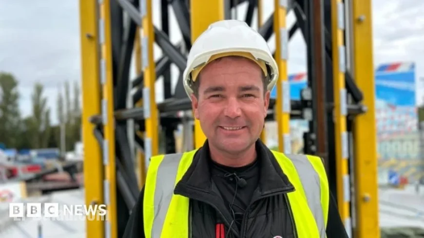 Hull Fair Debuts Big Ben Tower Star Flyer Ride