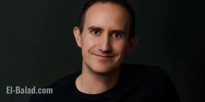 Morgan Housel, ‘Psychology of Money’ Author, Adopts Warren Buffett’s Success Strategy