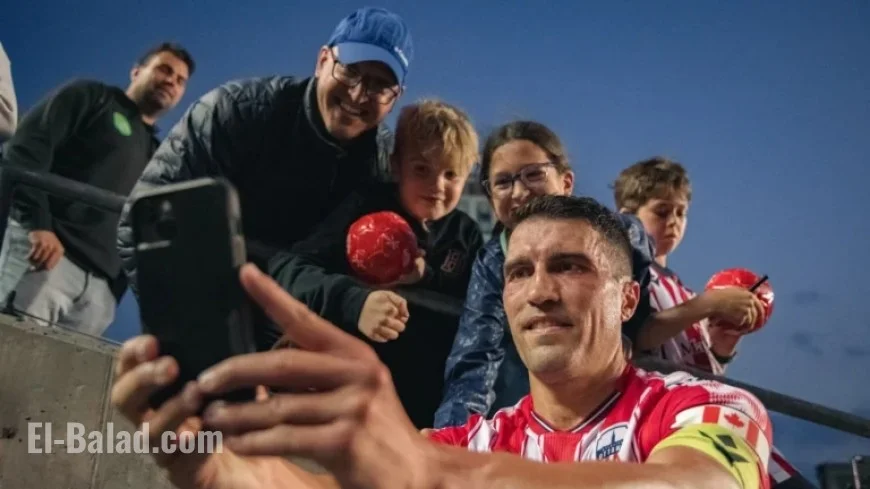 Spanish Soccer Legend Zapater Honored on Thanksgiving Sunday