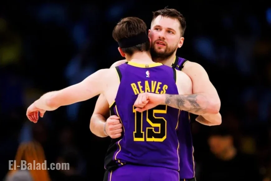 Luka Doncic Reacts to Austin Reaves’ Injury in Lakers-Warriors Preseason Game