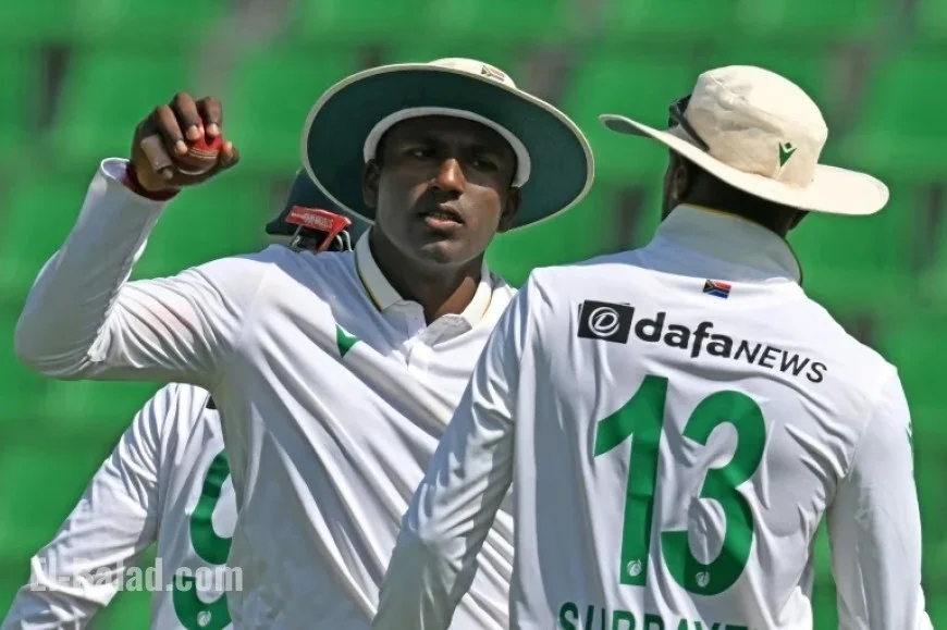 Muthusamy’s Triple Wicket Haul Dismisses Pakistan for 378