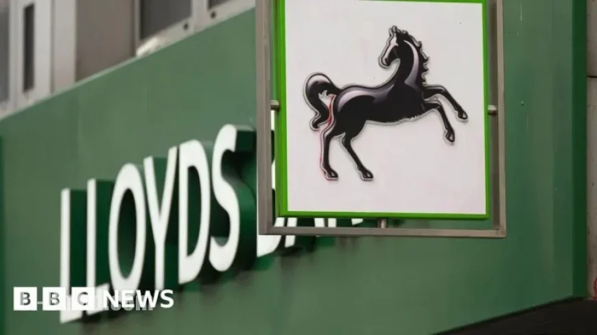 Lloyds Faces £2bn Cost from Car Finance Scandal Warning
