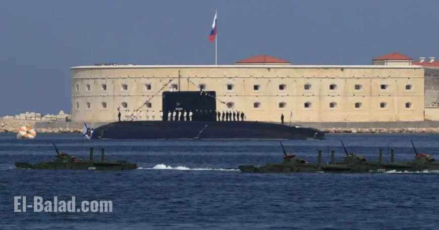 NATO Chief Mocks Russia’s ‘Broken’ Submarine Amid Malfunction Denial