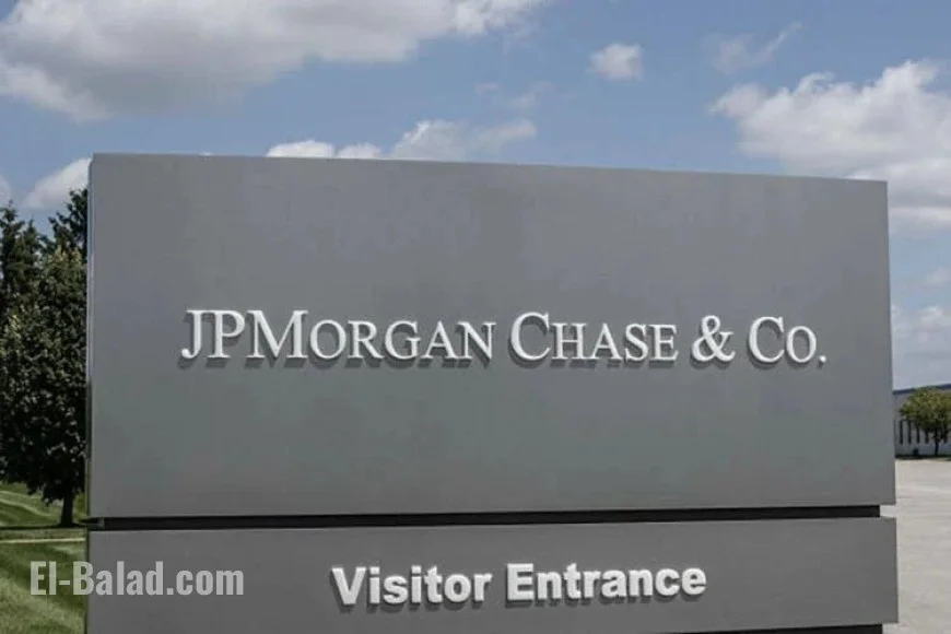 JPMorgan Chase Raises 2025 NII Forecast; Q3 Earnings Surpass Estimates