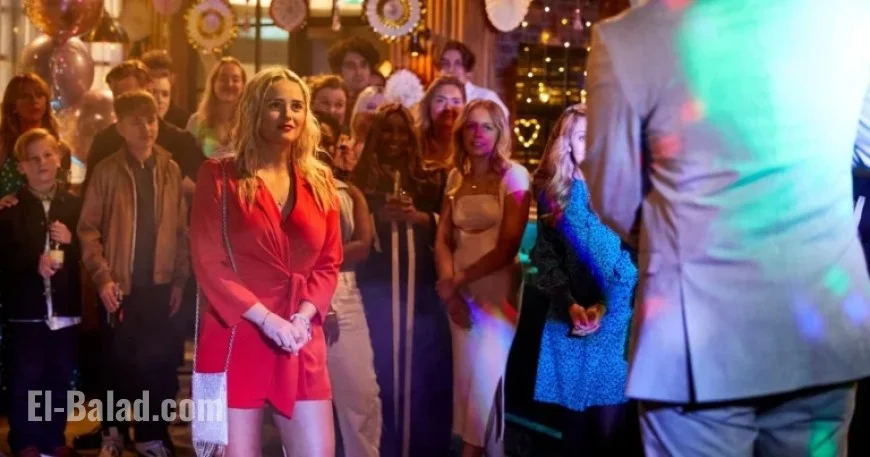 Coronation Street Star Embraces New Role at Crucial Moment