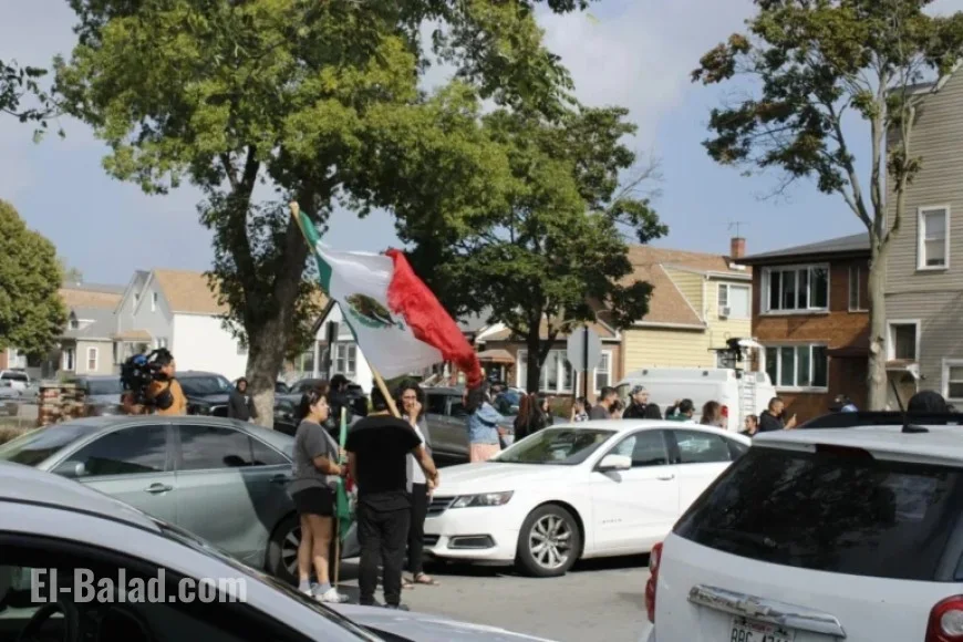 Federal Agents Spark Crash, Use Tear Gas on Southeast Side Protesters