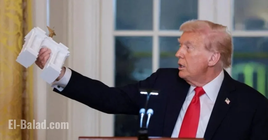Trump Unveils Independence Arch Model, Promises Stunning Design