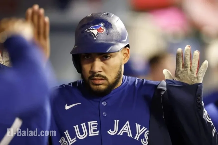 Blue Jays Cut Anthony Santander, Ending His ALCS Postseason Run