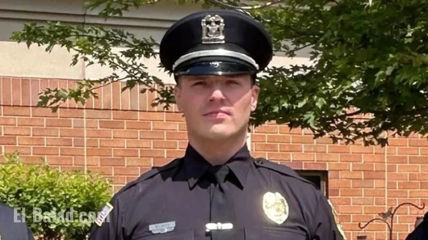 ICE Detains Chicago Suburb Officer for Alleged Illegal US Presence