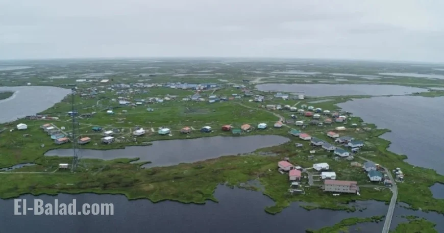 Alaskan Evacuees Grateful for Survival After Fleeing Storm-Ravaged Communities