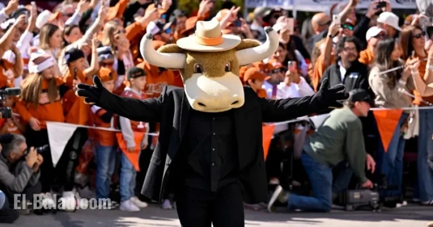 Texas Fans Arrive in Lexington for Exciting Longhorn Takeover