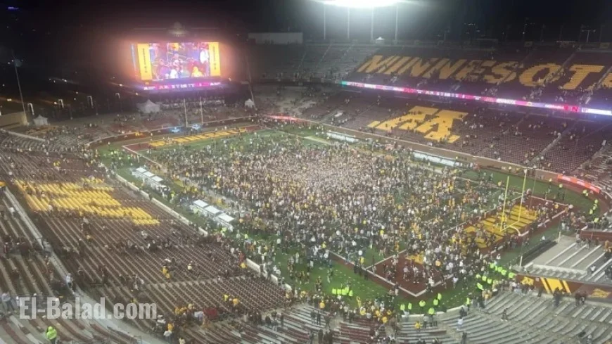 Gophers Fans Storm Field Following Upset Victory Over No. 25 Nebraska