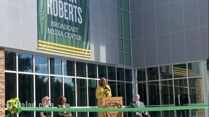 Robin Roberts Opens Multimedia Center at Southeastern University