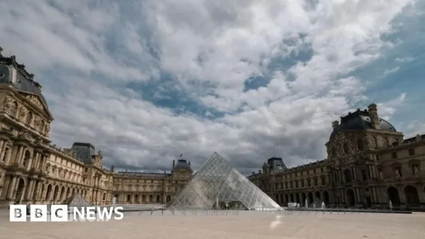 Paris Louvre Museum Closes After Robbery, Reports French Culture Minister