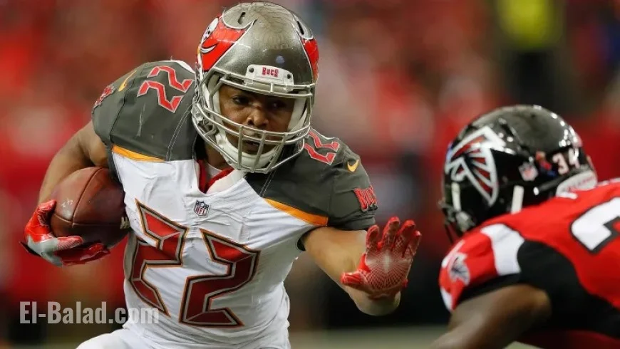 NFL Grieves Loss of ‘Muscle Hamster’ Doug Martin at 36