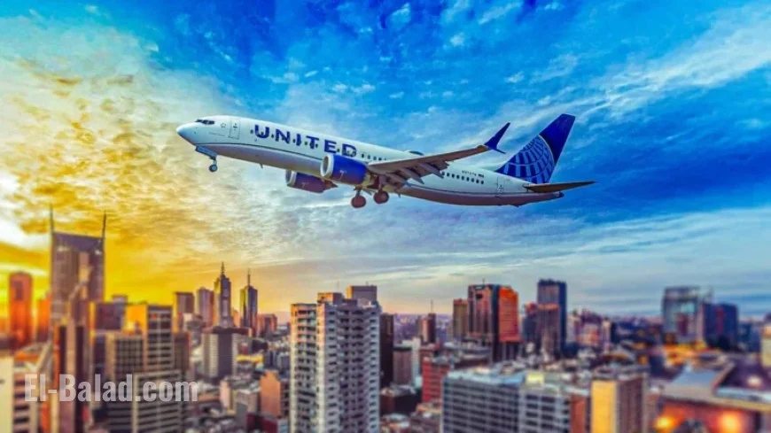 Debris Cracks Windshield, Injuring United Airlines Pilot at High Altitude