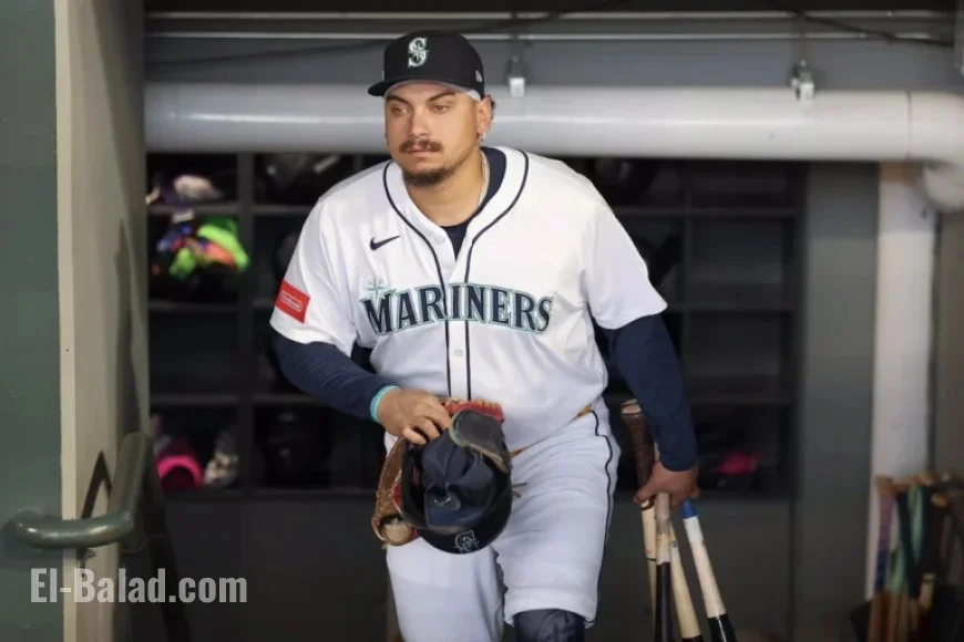 Canadian Native Naylor Aims to Knock Out Blue Jays in Seattle Showdown