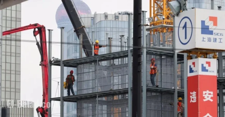 China’s Q3 GDP Growth Faces Year-Low on Property Slump, Trade Tensions