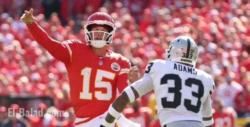Week 7: Mahomes Leads Chiefs’ Nearly Perfect Offense Over Raiders