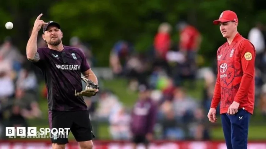Live Updates: New Zealand Battles England in Second T20 Cricket Match