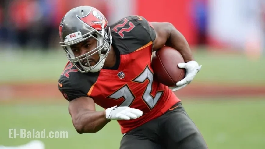 Ex-NFL RB Doug Martin Dies After Struggle with Police During Arrest