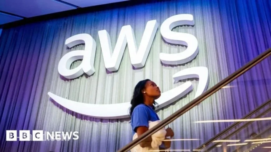 Amazon Services Rebound Amid Snapchat and Bank Outages
