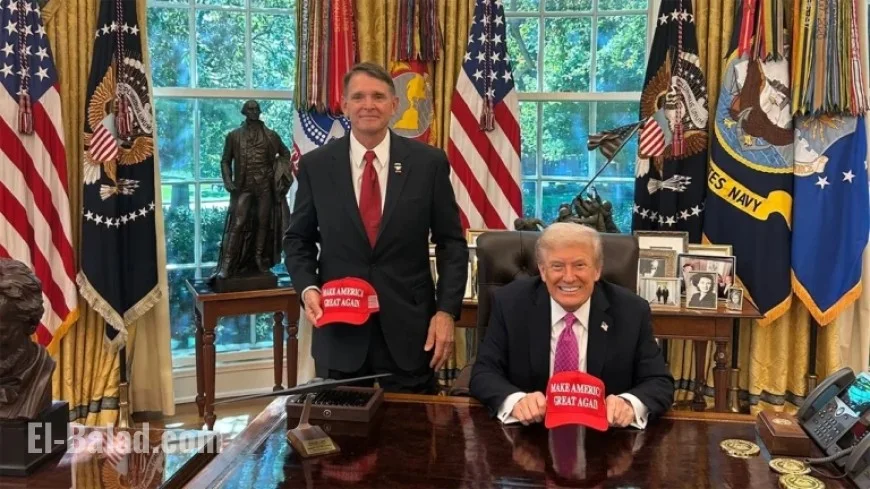 Trump-Endorsed Ex-Navy SEAL Challenges Massie in GOP Primary