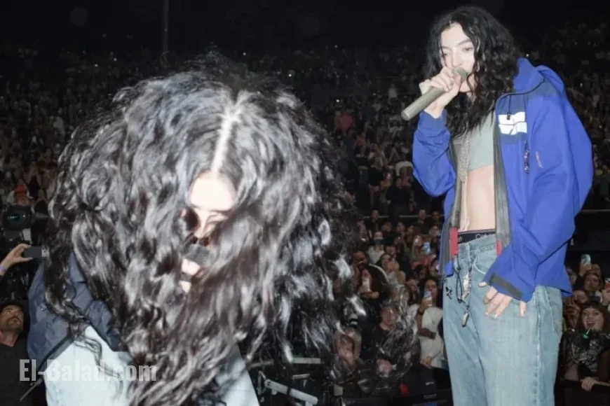 Lorde Joins Charli XCX for Live Remix at L.A. Ultrasound Tour
