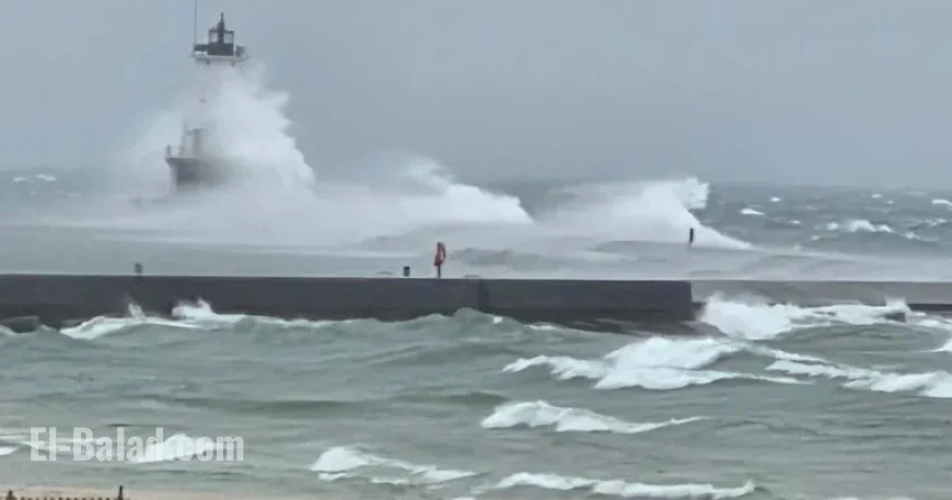 Gale Warning Persists in Ludington Area
