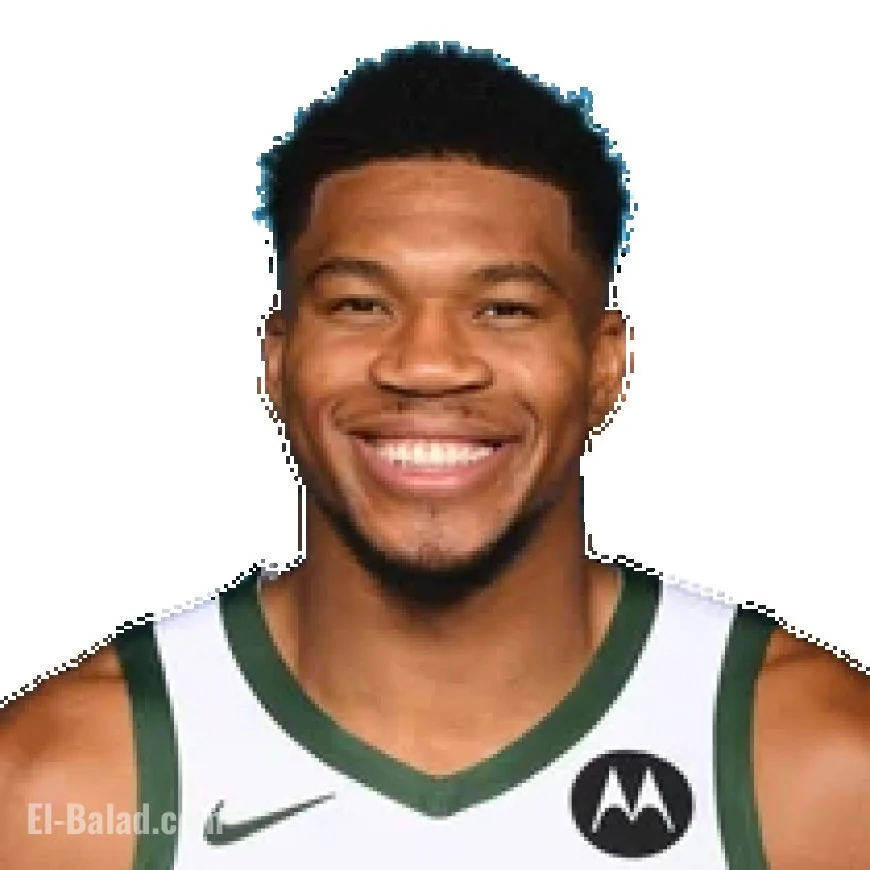 Giannis Antetokounmpo’s Back Injury Puts Season Opener in Doubt